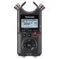 Preview: Tascam Audio-Recorder DR-40XP mit Zubehörset und Kopfhörer