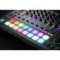 Preview: Roland MC-707 Groovebox DJ Mischpult mit Kopfhörer