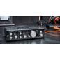 Preview: ESI Planet 22x Dante Audio-Interface mit Kopfhörer