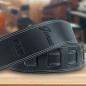 Preview: keepdrum personalisierter Gitarrengurt aus Echt-Leder mit Gravur