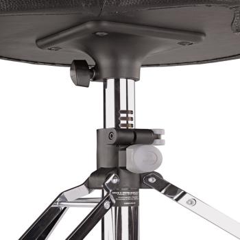 K&M 14000 Gomezz Schlagzeughocker mit Schlagzeugstöcken