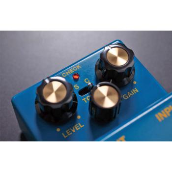 Boss BD-2W Blues Driver Waza Craft mit Netzteil