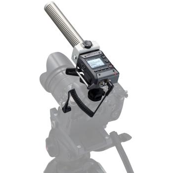 Zoom F1-SP Recorder mit Kopfhörer