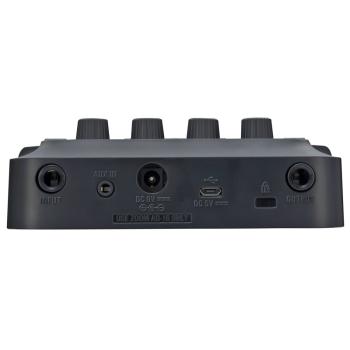 Zoom G1 FOUR Multi-Effektgerät mit Netzteil
