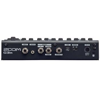 Zoom G3n Multi-Effektgerät mit Gitarrenkabel