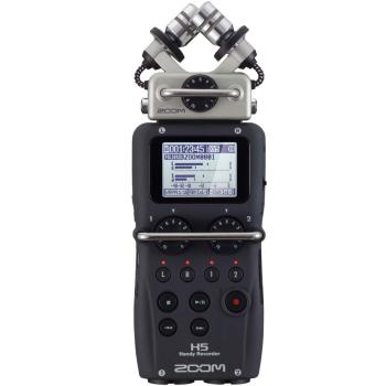 Zoom H5 Handy Recorder mit Kopfhörer