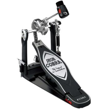 Tama Fußmaschine Iron Cobra HP900RN mit Schlagzeugstöcken