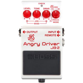 Boss JB-2 Angry Driver mit Gitarrenkabel