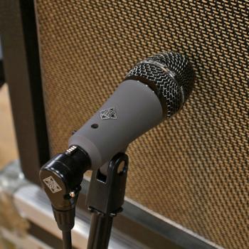Telefunken M81-SH dynamisches Mikrofon mit Stativ