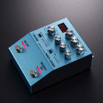 Boss MD-200 Modulation Multi-Effekt mit Netzteil