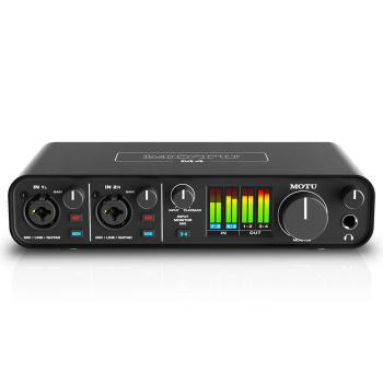 MOTU M4 Audio Interface mit Kopfhörer