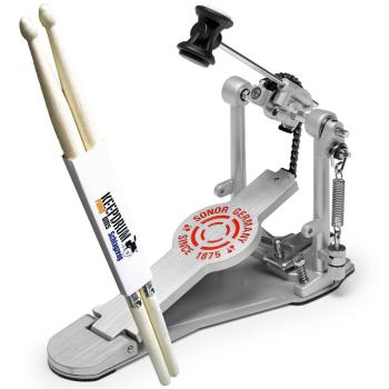 Sonor Pedal SP 2000 mit Schlagzeugstöcken