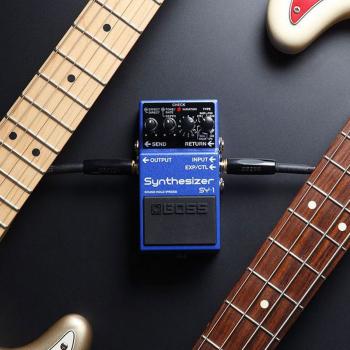 Boss SY-1 Synthesizer Effektgerät mit Netzteil