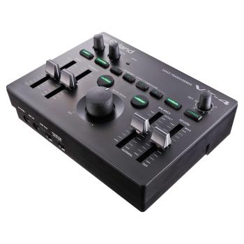 Roland Aira VT-4 Voice Transformer mit XLR Kabel