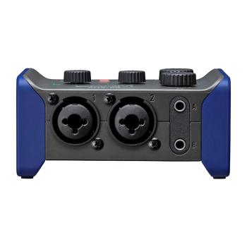 Zoom AMS-24 Audio-Interface mit Kopfhörer