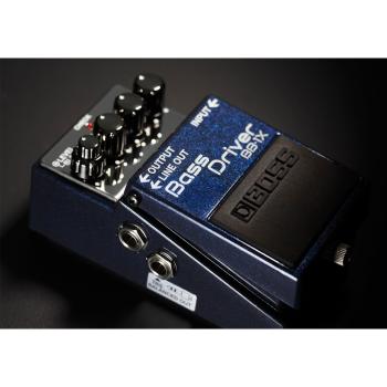 Boss BB-1X Bass Driver Effektgerät mit Netzteil