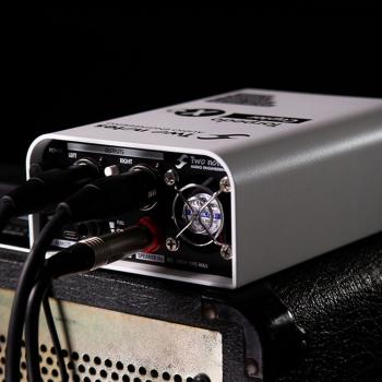Two Notes Torpedo Loadbox Captor X+ 8 Ohm mit XLR-Kabel