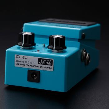 Boss CE-2W Waza Craft Chorus Pedal mit Kabel