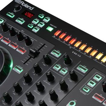 Roland DJ Controller DJ-505 2-Kanal 4-Deck DJ-Pult mit Kopfhörer