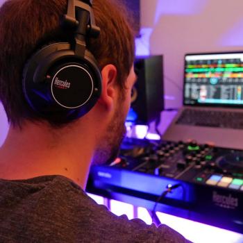 Hercules HDP DJ60 DJ Kopfhörer mit Tisch-Stativ