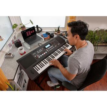 Roland E-X50 Entertainment Keyboard