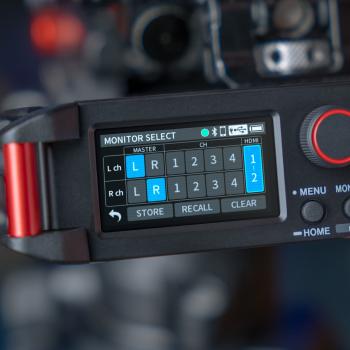 Tascam Audio-Recorder FR-AV4 4-Spur Feldrecorder mit Speicherkarte