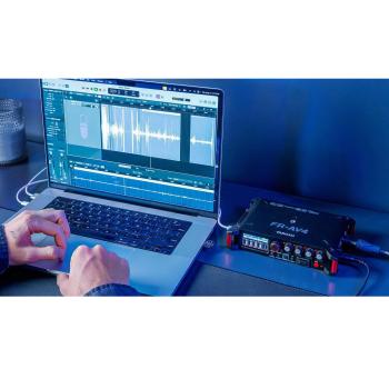 Tascam Audio-Recorder FR-AV4 4-Spur Feldrecorder mit Kabel