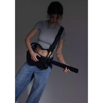 Lava Music Gitarre Genie Smart-Gitarre Schwarz mit Ladegerät