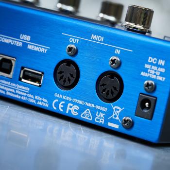 Boss Effektgerät GM-800 Synthesizer-Pedal für Gitarre und Bass