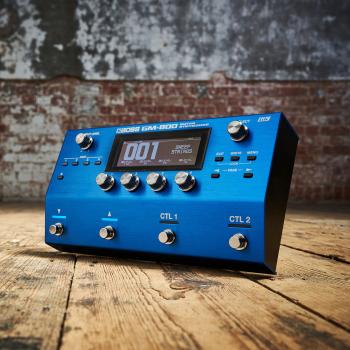 Boss GM-800 Effektgerät Synthesizer-Pedal Bass-Bundle