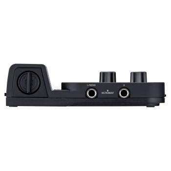 Roland GO Mixer Pro-X Audio-Interface mit Kopfhörer