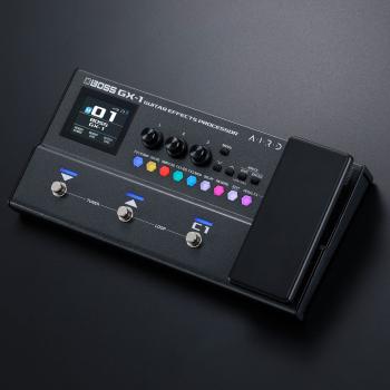 Boss Effektgerät GX-1 Multieffekt-Pedal für Gitarre mit Kabel