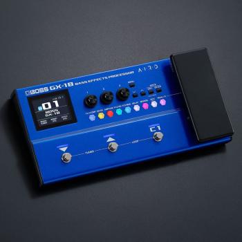 Boss Effektgerät GX-1B Multieffekt-Pedal für Bass mit Netzteil