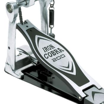Tama Fußmaschine HP200P Iron Cobra Einzel-Pedal mit Drumsticks