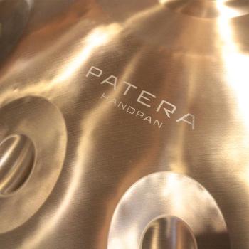 Patera Handpan HPDM-10 Compact Edelstahl D-Kurd mit Handpan-Ständer