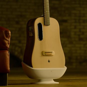 Lava Music Ladestation Space Charger für Spruce 41