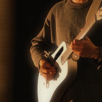 Lava Music Gitarre Me Air 36 Zoll Silver mit Kabel