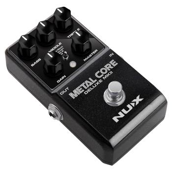 Nux Effektgerät Metal Core Deluxe MKII Preamp Pedal mit Netzteil