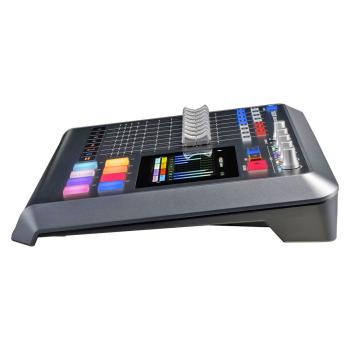 Tascam Mixcast 4 Podcast-Station mit Speicherkarte