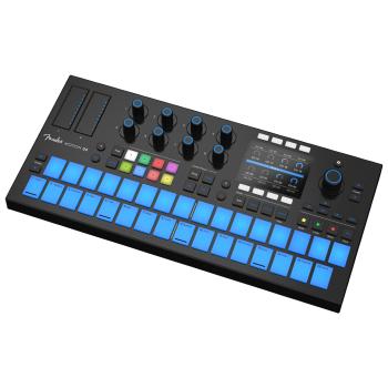 Fender Studio Performance-Controller Motion 32 mit Tuch