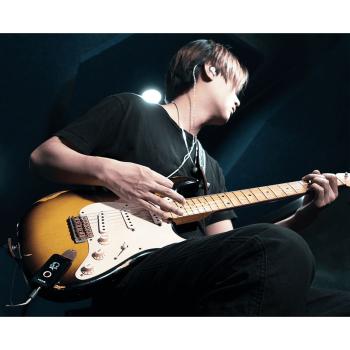 Nux Mighty Plug Amp-Plug für Gitarre mit Netzteil