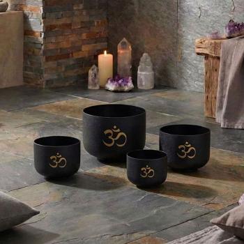 keepdrum Klangschalen-Set OM Pro Schwarz 4-Chakren Set mit Zubehör