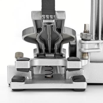 Sonor Pedal PB Perfect Balance Jojo Mayer Signature mit Schlagzeugstöcken