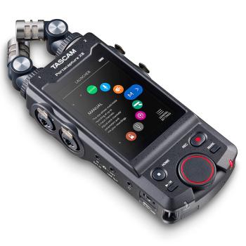 Tascam Portacapture X8 Audio-Recorder mit Windschutz