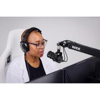 Rode Podmic USB XLR Mikrofon mit PSA-1+ PLUS Stativ u Kabel