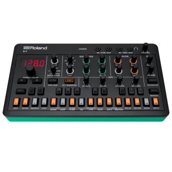 Roland Aira S-1 Tweak Synthesizer mit Kopfhörer