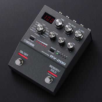 Boss RV-200 Reverb Hall-Effektgerät mit Klinkenkabel