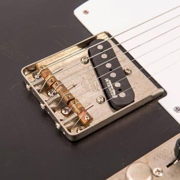 Vintage E-Gitarre V59MRBK Icon Distressed Black mit Kabel