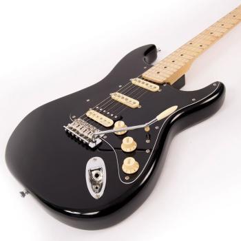 Vintage E-Gitarre V6HMBB Reissued Boulevard Black mit Tasche und Kabel