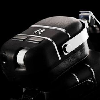 BOSS Waza-Air drahtlos Gitarren-Kopfhörersystem mit Effekten